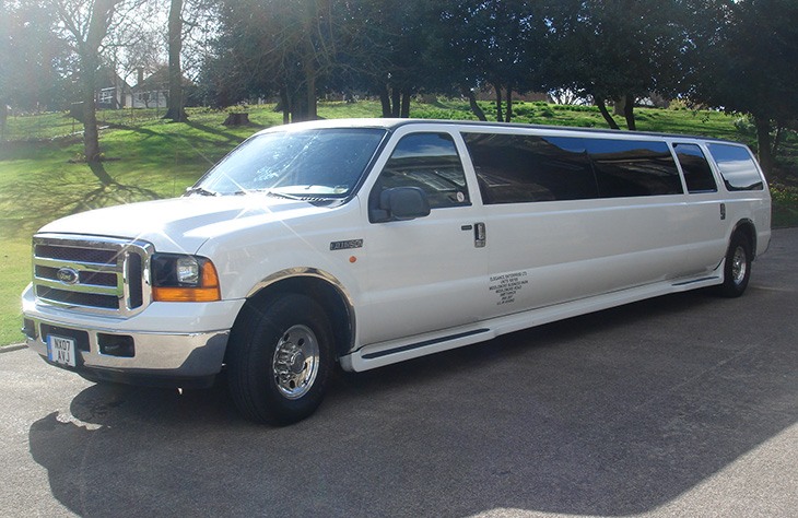 Ford Excursion01 1